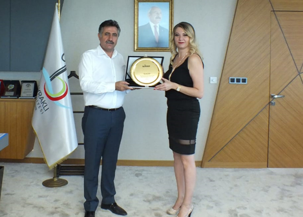 bayraklı belediye bşk. serdar sandal ziyareti 2 bayraklı belediye bşk. serdar sandal ziyareti 2